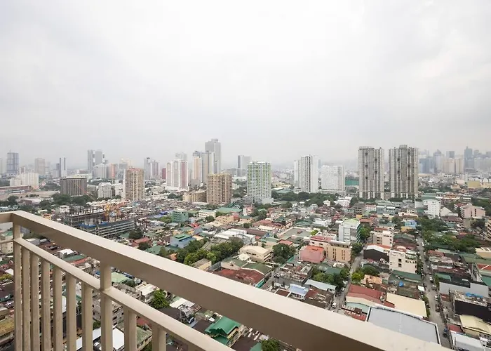 Luxury Sunset Views And Prime Location Near Ccp Moa With Wifi Parking