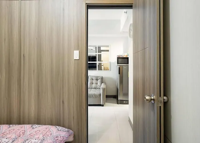 Luxury Sunset Views And Prime Location Near Ccp Moa With Wifi Parking * Manila